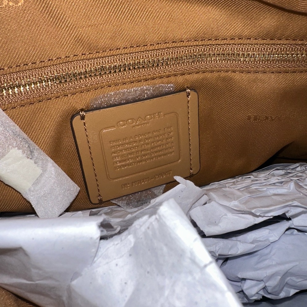 Coach Clarkson Hobo Bag - Chalk White, Light Gold Hardware - Picture 6 of 8